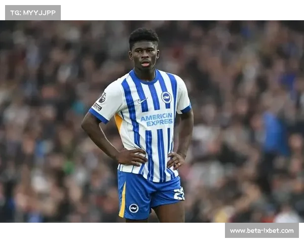 曼联明夏转会重点目标已变更 巴莱巴状态下滑导致首选计划调整