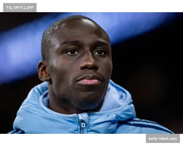 皇马伤病名单持续扩大 门迪红牌停赛影响防线选择 皇马伤病名单持续扩大 门迪红牌停赛影响防线选择